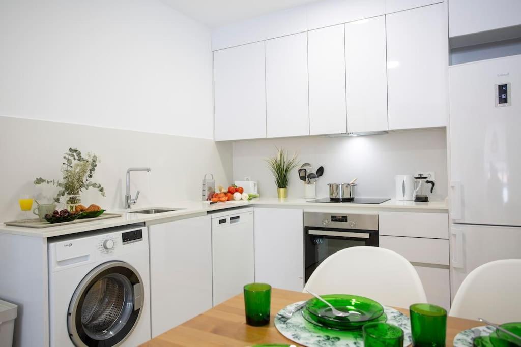 バレンシアElegante Apartamento Cerca De La Playaアパートメント エクステリア 写真